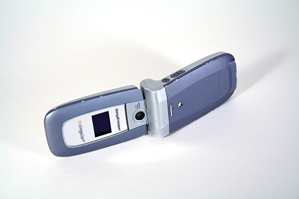 sony ericsson cellular phone by cingular